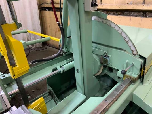 18" x 20" Hyd-Mech #V-18A, automatic vertical band saw, 45&deg; head tilt, 14'11" x 1-1/4" blade, 1998 - Image 6