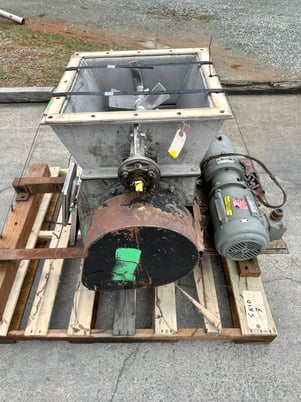 Wyssmont, RotoScoop Feeder w/Lumpbreaker, 16" x 15" inlet w/19" x 18" flange, 28" H inlet to outlet, 1 HP - Image 5