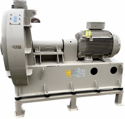 6180 cfm @ 68.2 S.P., Reitz/Phelps, radial fan, 14" dia. inlet, 11" dia. outlet, 150 HP VFD, 3565 RPM, 460 - Image 1
