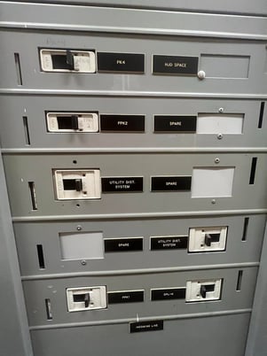 1600 Amp. Westinghouse, Pow-R-Line, Switchboard Panelboard, 3PH 4Wire 480Y/277V., 1993 - Image 5