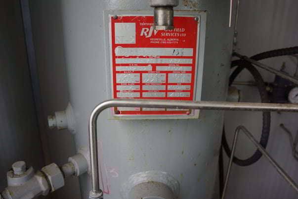 16" Sweet Vertical Separator 3 Phase, 720 psi - Image 5