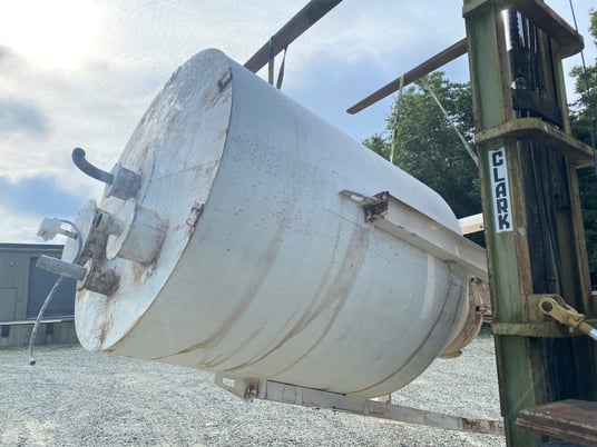 300 cu.ft., Storage Bin, carbon steel, w/36" bin activator, 90" dia. x 96" straight side bin, 12" dia. outlet - Image 7