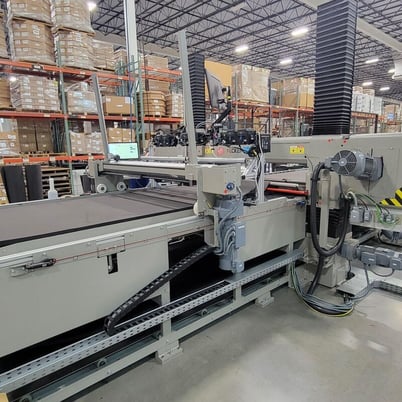 Fecken-Kirfel #H42A, horizontal bandknife splitting machine, 2.3" x 0.04" bandknife, 31.5" x 50' belt - Image 6