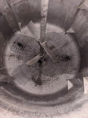 2200 gallon Alloy Fabricators, Stainless Steel jacketed mix tank, dished top & bottom, 1991 - Image 3