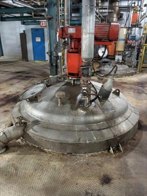 2200 gallon Alloy Fabricators, Stainless Steel jacketed mix tank, dished top & bottom, 1991 - Image 7