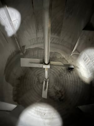 2200 gallon Alloy Fabricators, Stainless Steel jacketed mix tank, dished top & bottom, 2000 - Image 4