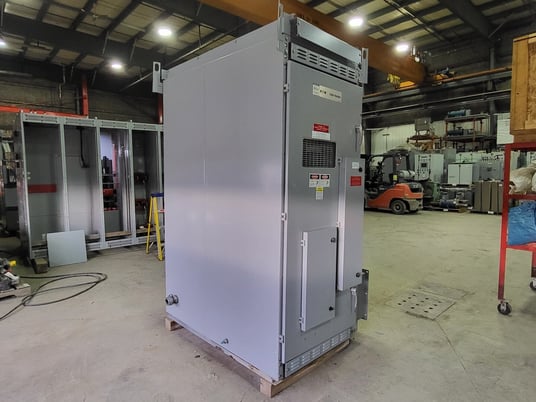 Eaton, Cutler-Hammer #MVS, medium voltage load interrupter switchgear, 5000 Volts - Image 1