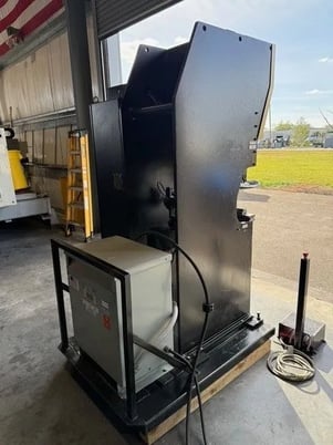 20 Ton, Toyokoki #APB-184U, servo electric CNC press brake, 3.93" stroke, pendant Control - Image 10
