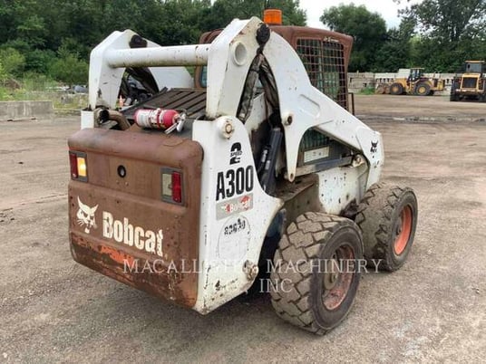 Bobcat A300, Skid Steer Loader, 9814 hours, S/N: 539912121, 2008 - Image 3