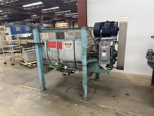 30 cu.ft. Marion #3020, paddle blender, Stainless Steel vessel, 125 psi @ 350&deg;F jacketed, 25.13:1 gearbox - Image 1