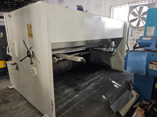 1/4" x 10' Durma #DHGM-3013, Hydraulic Shear, 72" squaring arm, 39" Back Gauge, ENC100 controller, 40 HP, 2005 - Image 3