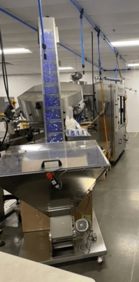 Borgo #ELFILL-16-6-Monoblock, bottle filling line, 16 head filler, 6 head capper, 2009 - Image 5