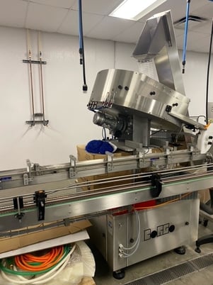 Borgo #ELFILL-16-6-Monoblock, bottle filling line, 16 head filler, 6 head capper, 2009 - Image 6
