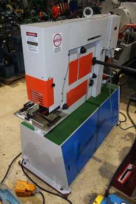4.72" x 4.72" x 2/4" Hoston #HIW-60, Dual Station Iron Worker, 66 Ton, 3.15" ram stroke, 11.81" throat depth - Image 3