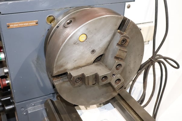 16"/26" x 54" Clausing Colchester #Triumph-VS, Gap Bed Lathe, 2.25" thru hole, 15-2500 RPM, 10 HP, 415 V, 1998 - Image 10