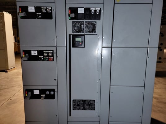 30 HP Eaton Cutler-Hammer, SVX030A1-5A4N1, VFD, 600 Volts, 3 phase, like new - Image 1