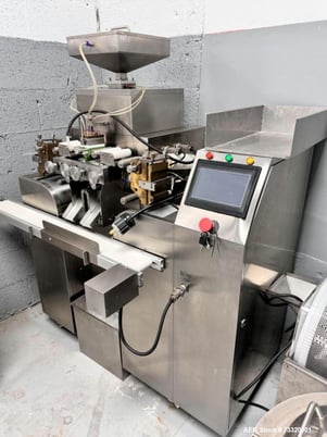 Huizhou Pingfang #HTSYS-5, Capsule Filling System, 5000-10000 units/hr., 10-500 mg size range, 64 mm x 75 mm - Image 1