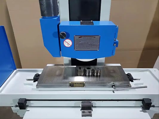 6" x 18" Acra #ASG-618M, surface grinder, manual magnetic table, 2 HP, 8" x 1" x 1.25" grinding wheel, 2004 - Image 3