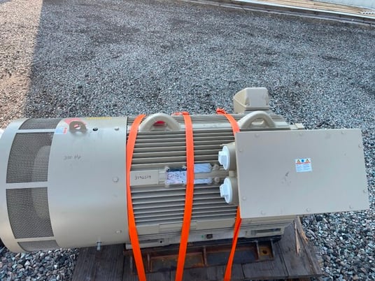 350 HP 1200 RPM General Electric, Frame 5011LL, TEFC, Ball, 2300/4160 Volts, new surplus, nice - Image 4