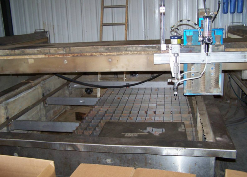 Technicut Waterjet table & Flow systems pump complete - Image 1