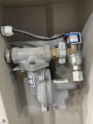 28 KW Ascot #ACFR35TL1, Natural gas generator, weather enclosure, multi-voltage, new surplus, 9 hours, 2021 - Image 3