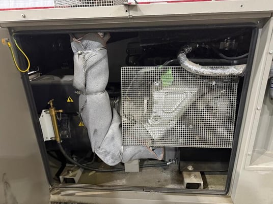 28 KW Ascot #ACFR35TL1, Natural gas generator, weather enclosure, multi-voltage, new surplus, 9 hours, 2021 - Image 4