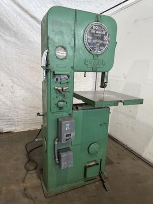 16" DoAll #ML-16, vertical bandsaw, 24" x 24" table, 50-1600 RPM, DBW-10 30 AMP blade welder - Image 3