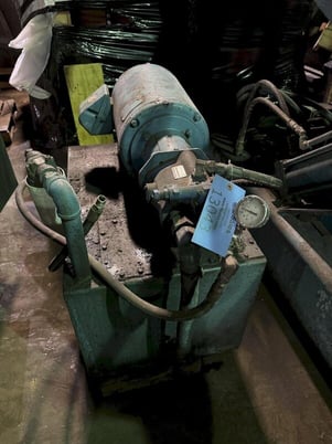 Stahl, permenant molding machine with 36" x 46" platen, hydraulic system and controls - Image 7