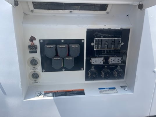 56 KW Multiquip #DCA70SSIU4f, diesel generator, sound attenuated enclosure, trailer tank, 240/480 Volts, 6843 - Image 3