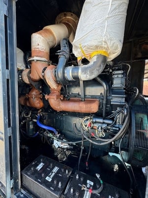 1050 KW Detroit Diesel #12V14, diesel generator, weatherproof enclosure, 277/480 Volts, 0.8 PF, 1800 RPM - Image 3