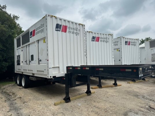 550 KW Mtu Onsite Energy #12V1600B40S, diesel towable rental generator, sound attenuated enclosure, 4410 - Image 1
