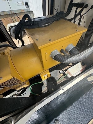 100 KW Caterpillar #XQ100, diesel towable rental generator, sound attenuated enclosure, 208/480 Volts, 2007 - Image 6