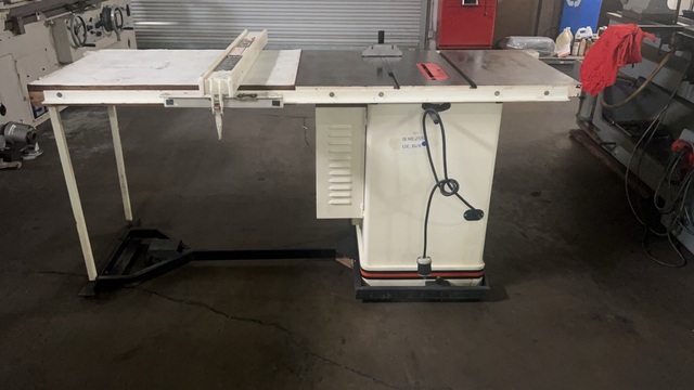 Jet #JTAS-10-3, Table Saw, 10" blade diameter, 34" table height, 3 HP, 4200 RPM, 3-1/8" max depth @ 90&deg; - Image 3
