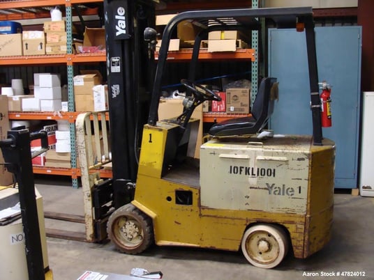 2000 lb. Yale #MSW020LAN24CS083, electric sit-down forklift, 2-stage 126" lift height, S/N N576930 - Image 1