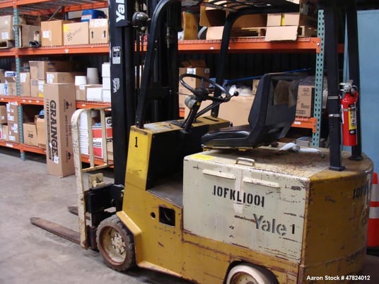 2000 lb. Yale #MSW020LAN24CS083, electric sit-down forklift, 2-stage 126" lift height, S/N N576930 - Image 2