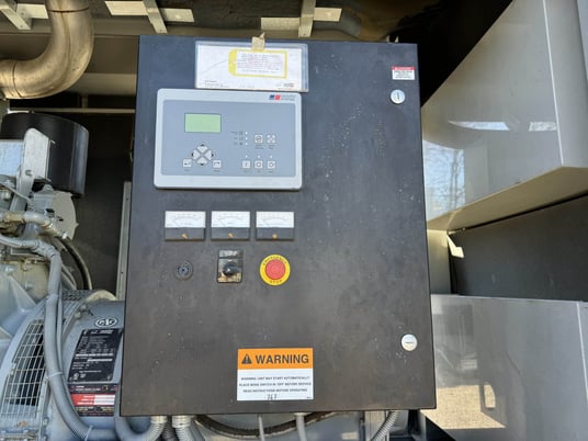 250 KW MTU #DS00250D6SPAH1574, diesel generator set, 120/208 Volts, 3-phase, 1800 RPM, 256 hours, MTU 6R1600 - Image 2