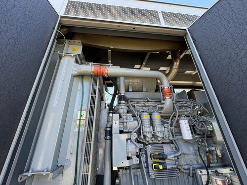 250 KW MTU #DS00250D6SPAH1574, diesel generator set, 120/208 Volts, 3-phase, 1800 RPM, 256 hours, MTU 6R1600 - Image 8
