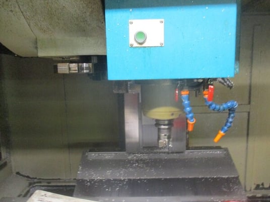 Akira-Seiki #V2AXP, CNC vertical machining center, 20 KVA, 205-235