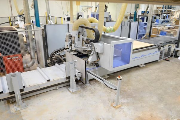 Weeke #Vantage-100, Flat Table Machine w/ATC/Boring, 4' x 8' Table, 99.21" X, 49.21" Y, 3.94" max thickness - Image 1