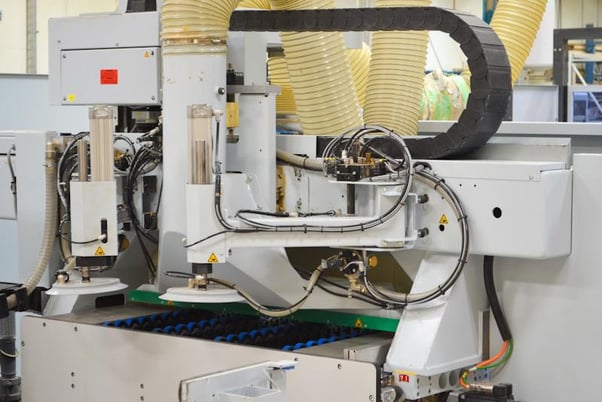 Weeke #Vantage-100, Flat Table Machine w/ATC/Boring, 4' x 8' Table, 99.21" X, 49.21" Y, 3.94" max thickness - Image 5