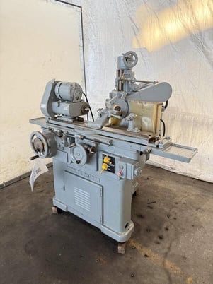 Brown & Sharpe Cyclindrical Grinder - Image 2