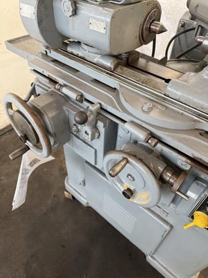Brown & Sharpe Cyclindrical Grinder - Image 8