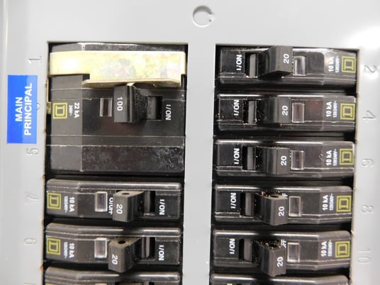 Square D, QOC30S, panelboard, 120/240 Volts - Image 4