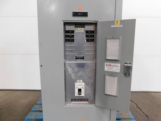 400 Amp. Kinney Electrical, 306390, panelboard, 120/208 Volts, 3 phase, 4-wire - Image 9