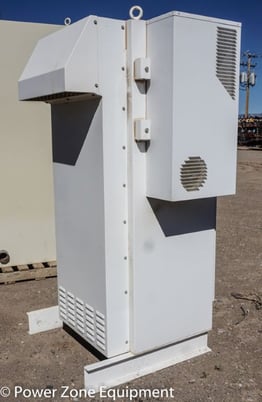 350 HP Toshiba, HX7+D439KCB, VFD, 48" L x 30" W x 84" H, 3 phase, 460 Volts, 2013 - Image 4