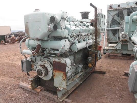825 HP Caterpillar #D398, Diesel Engine, V-12 cylinder, 1200 RPM, 8" stroke, 6.25" bore, 48.3 L displacement - Image 4