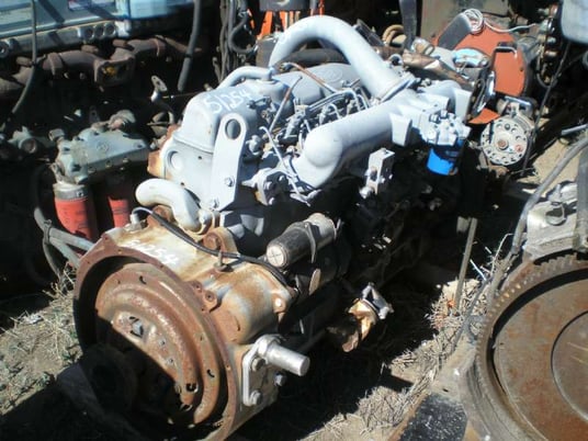 170 HP Ford #170F, Diesel Engine, Inline 6-cylinder, 2600 RPM, 401 cu.in. - Image 1