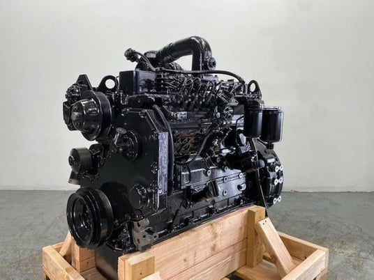 165 -180 HP Cummins 6BT5.9-C, Complete Diesel Engine, New - Image 1