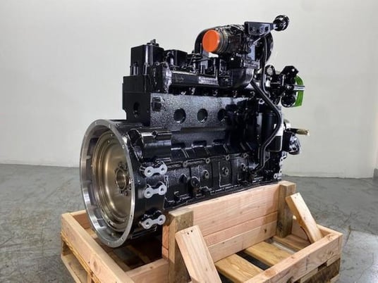 165 -180 HP Cummins 6BT5.9-C, Complete Diesel Engine, New - Image 2
