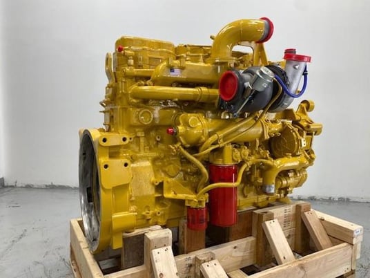 Caterpillar C-12, Complete Diesel Truck Engine, Rebuilt - Image 2